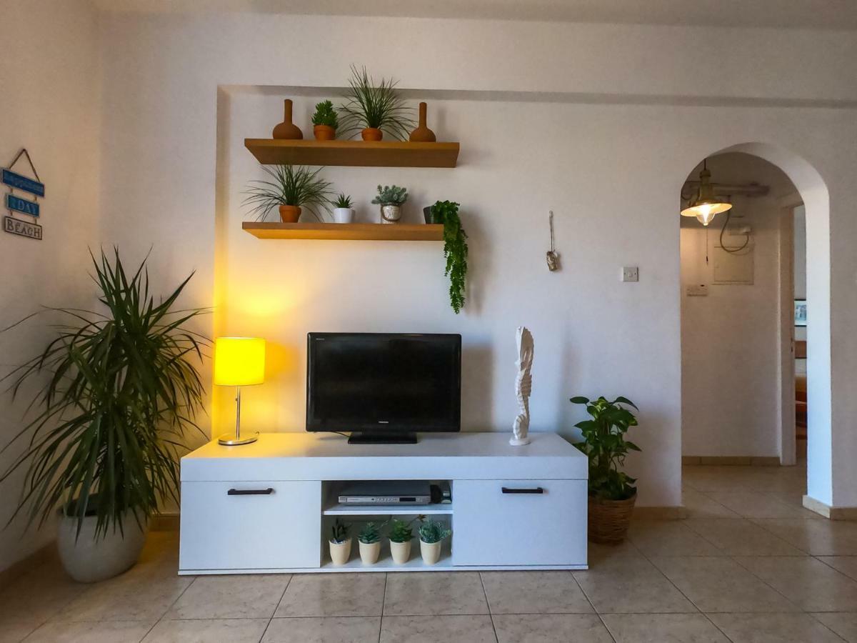 Ron'S Pergola Apartment Paphos ภายนอก รูปภาพ