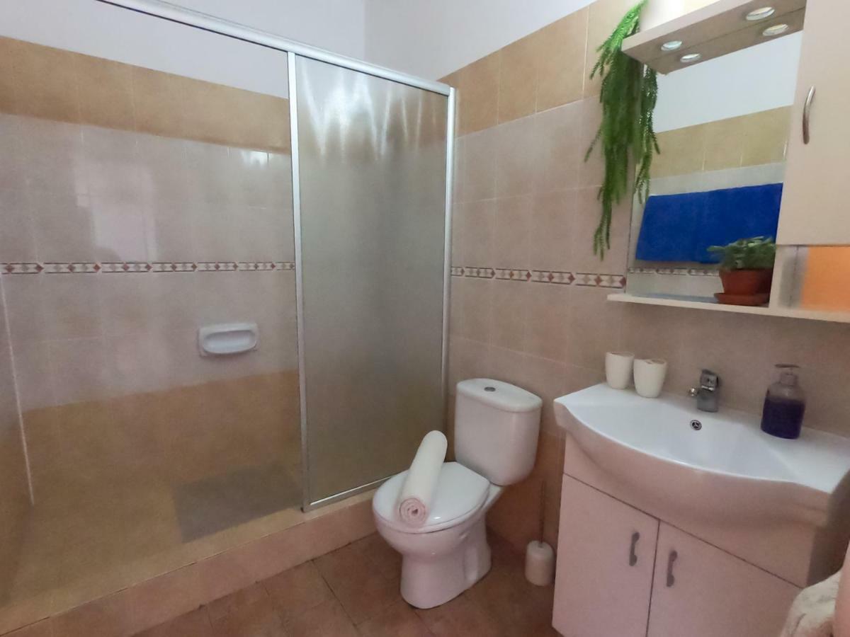 Ron'S Pergola Apartment Paphos ภายนอก รูปภาพ