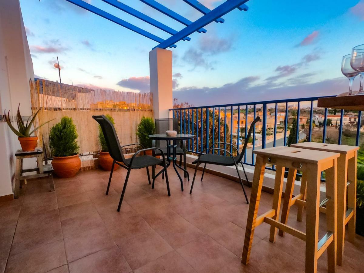 Ron'S Pergola Apartment Paphos ภายนอก รูปภาพ