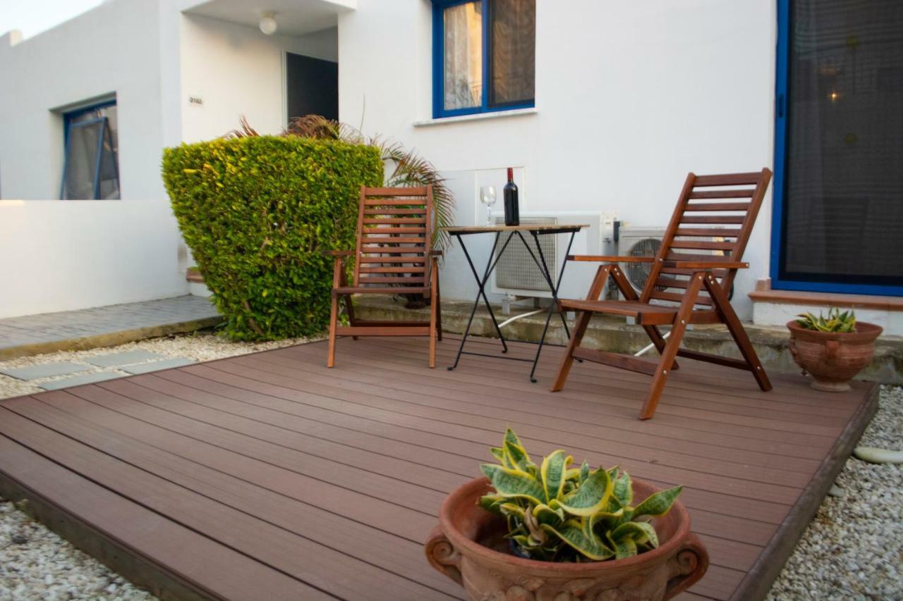 Ron'S Pergola Apartment Paphos ภายนอก รูปภาพ
